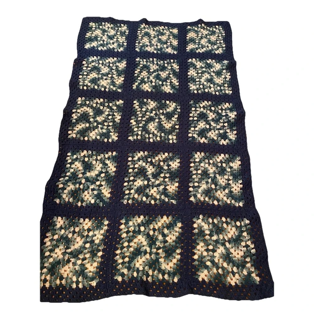Grannycore Afgan‎ Handmade Granny Square Crochet Blue Throw 3.5 x 6 Cottagecore